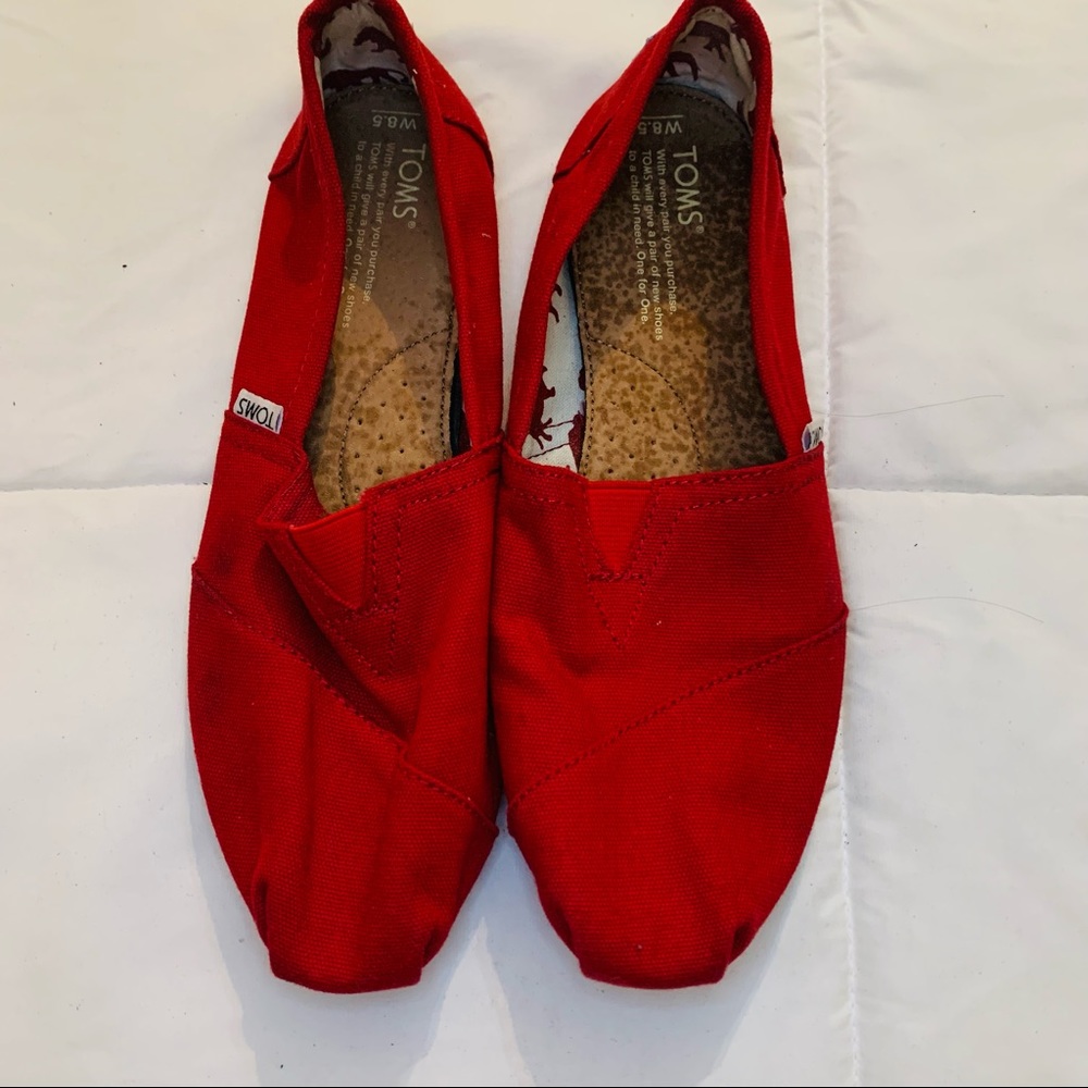 Red Toms Size 8.5